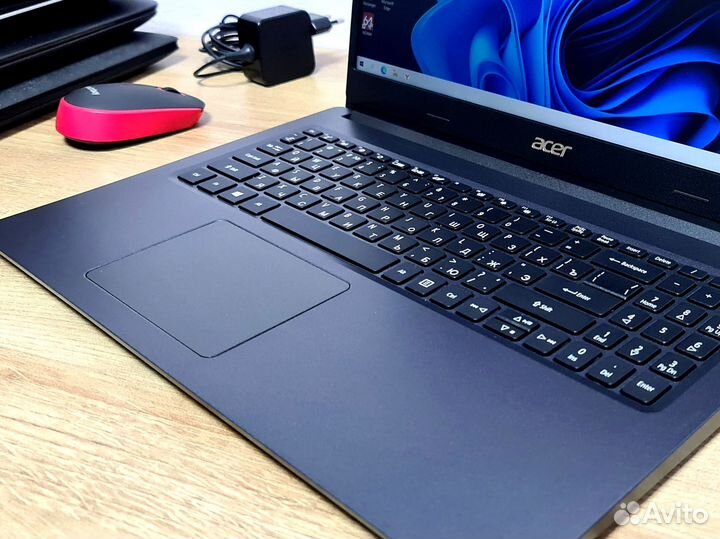 2022г. Тонкий Мощный Acer 8/256 FuLL-HD ноутбук