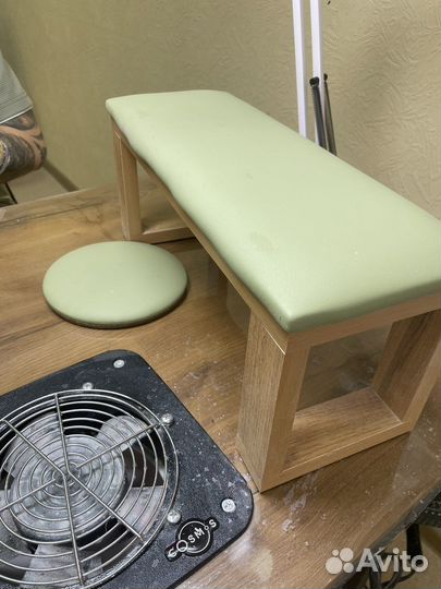 Подставка для рук маникюрная