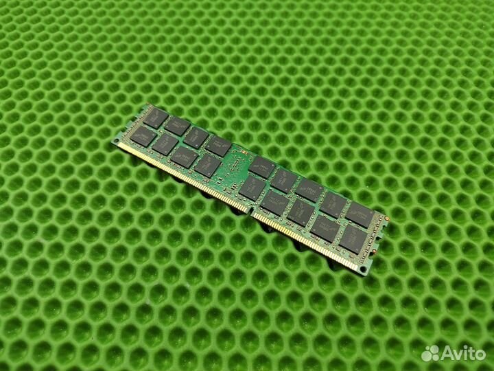 Память DDR3 16 GB 1866MHz ECC REG micron Серверная
