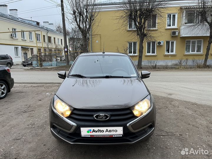 LADA Granta 1.6 МТ, 2019, 52 000 км