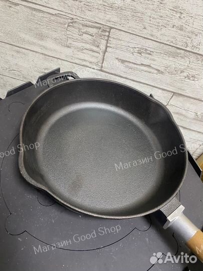 Сковорода чугунная