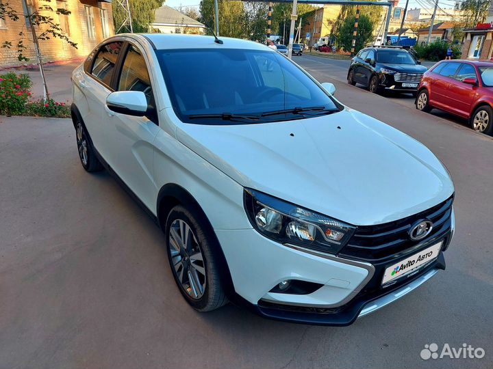 LADA Vesta Cross 1.6 CVT, 2021, 46 500 км