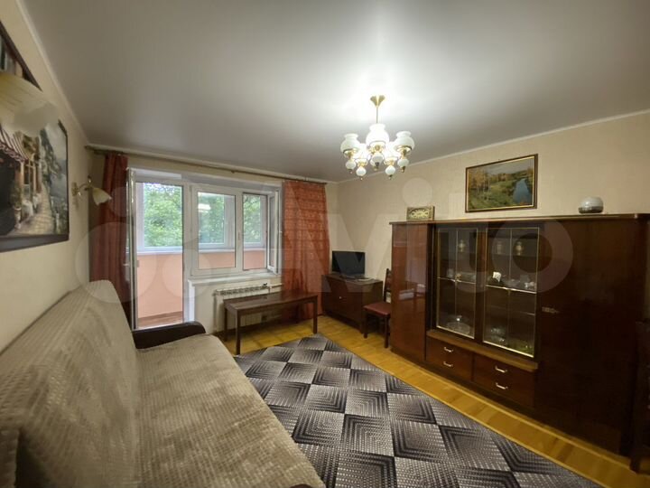 2-к. квартира, 50 м², 2/9 эт.