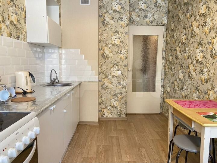 1-к. квартира, 35 м², 3/16 эт.