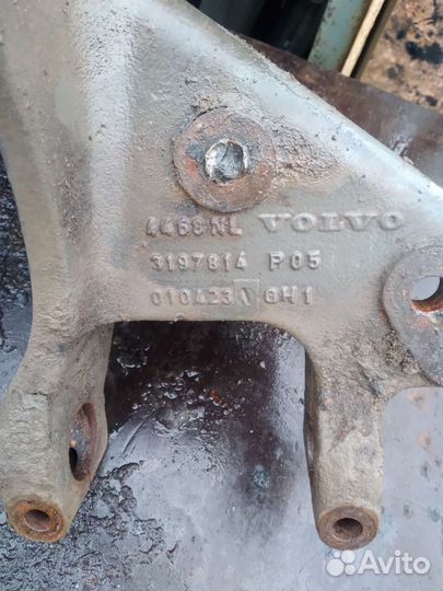 Кронштейн рессоры Volvo FH12