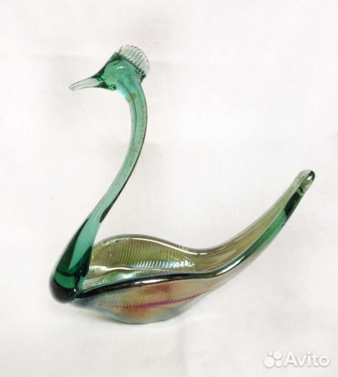 Фигурки лебедя цветное стекло СССР