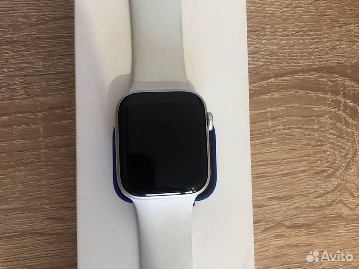 Apple watch series 6 44mm
