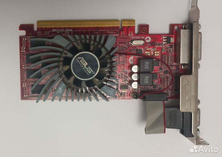 Материнская плата с процессором и видеокартой