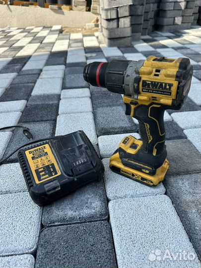 Шуруповерт dewalt dcd 805