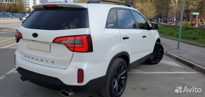 Kia Sorento 2.2 AT, 2012, 335 000 км