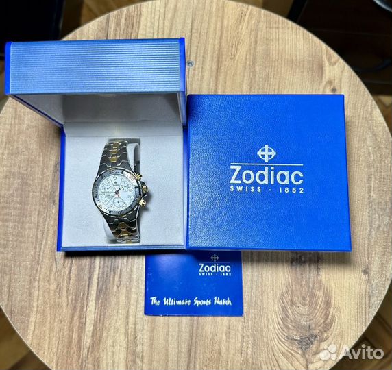 Часы zodiac