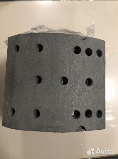 Тормозные накладки задние Hino 500