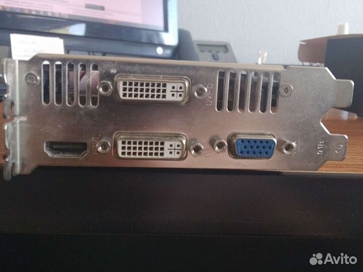 Видеокарта GTX 560 TI (на разбор/ремонт)