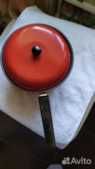 Ковшик, дуршлаки, салатник