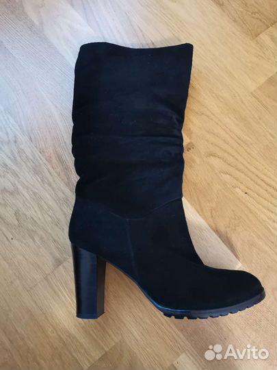 Зимние женские сапоги 38