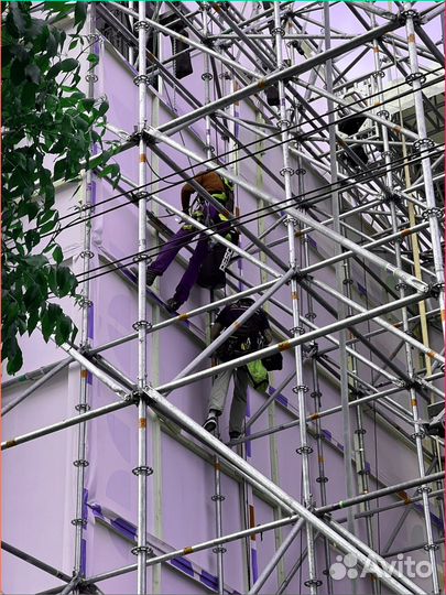 Строительные леса для сцен Layher подиумы/траверсы