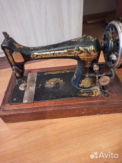 Швейная машина зингер Singer
