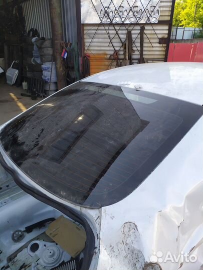 Заднее стекло (Hyundai Sonata viii DN8)