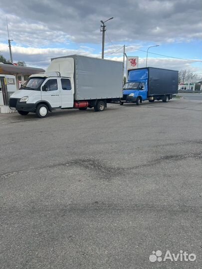 Водитель автомобиля газель