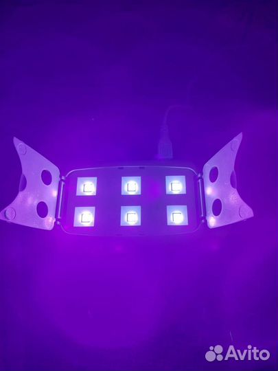 Лампа для маникюра новая