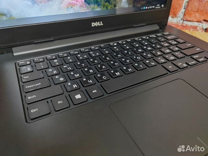 Игровой ноутбук Dell Inspiron с i5 2 видеокарты