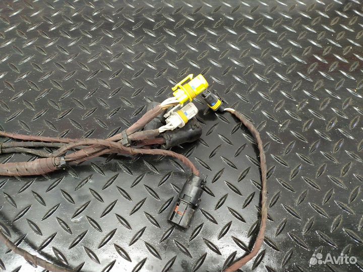 Проводка фары левой Man TGX