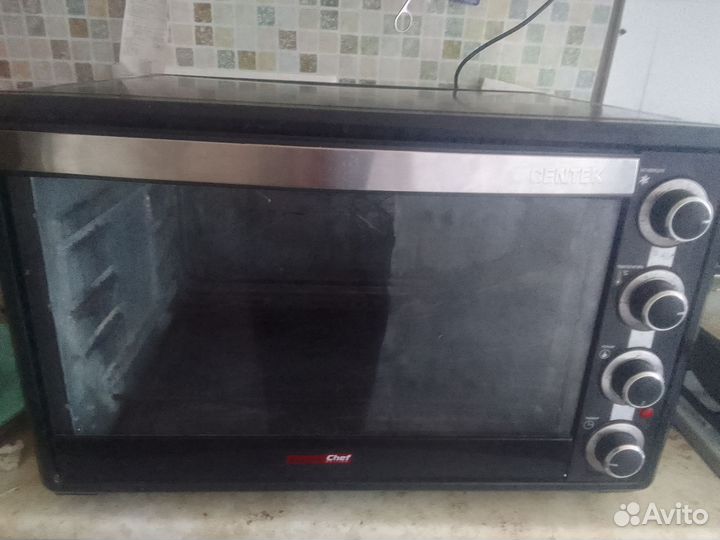 Настольная электродуховка с режимом конвекции