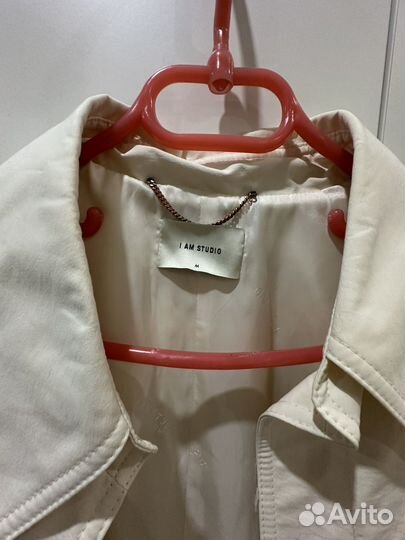 Плащ женский