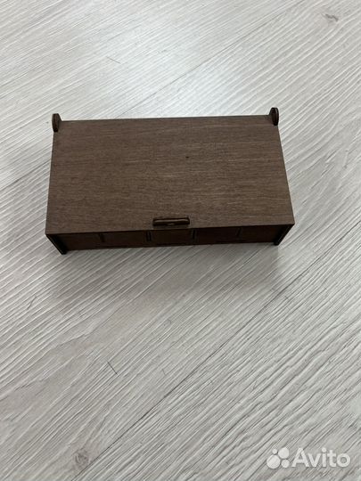 Подарочная деревяннная коробка из фанеры