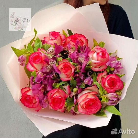 Букет пионовидные розы