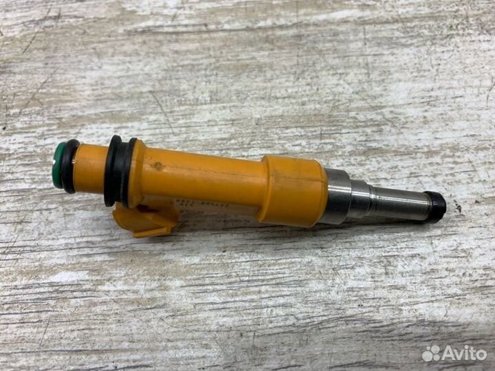 Форсунка топливная Suzuki Vitara внедорожник M16A