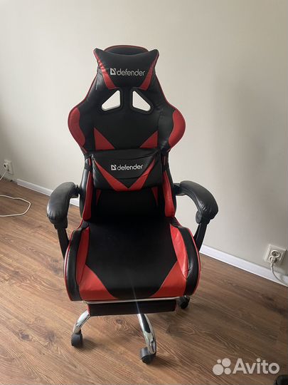 Компьютерное кресло defender