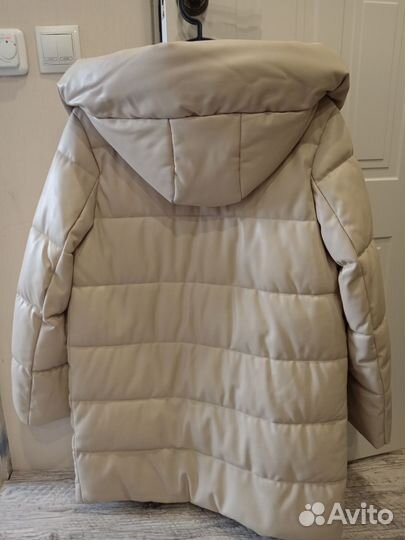 Пуховик зимний женский 42 44