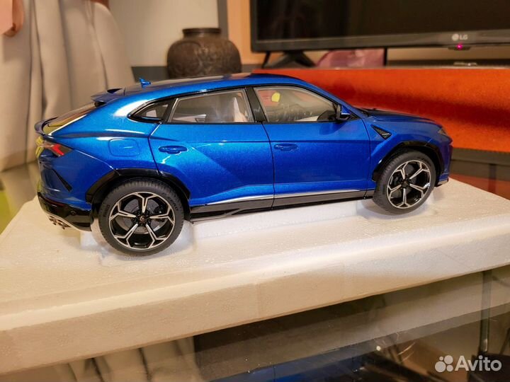 Масштабная модель Lamborghini Urus