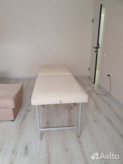 Массажный стол