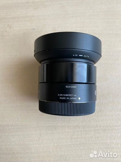 Объектив Sigma 30mm f2.8
