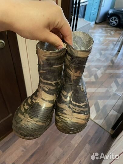 Резиновые сапоги 22