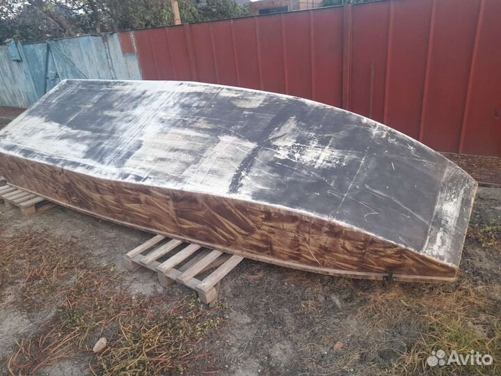 Лодка болотоход