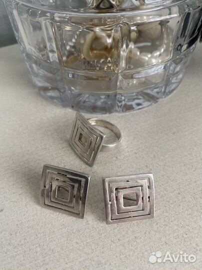 Комплект из серебра