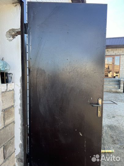 Дверь входная сделано на заказ, замок новый