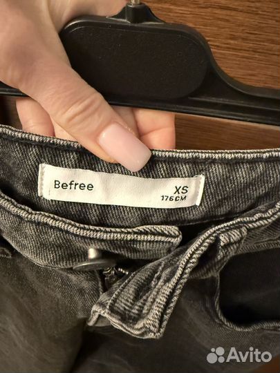 Джинсы befree