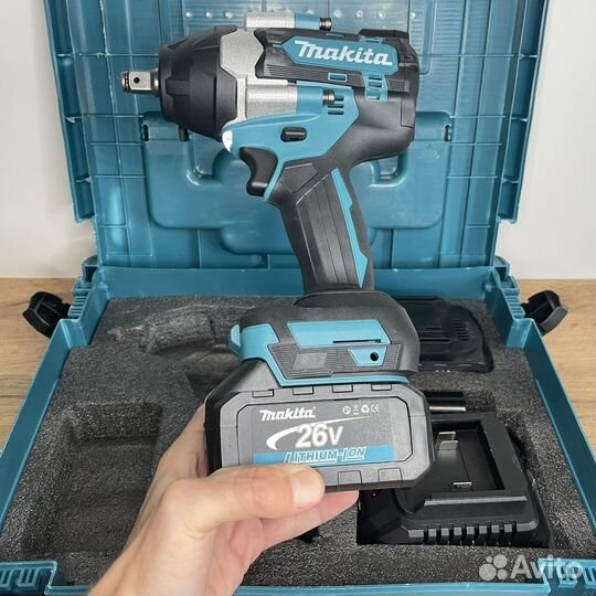 Гайковерт Makita 800нм