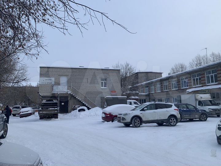 Свободного назначения, 2000 м²
