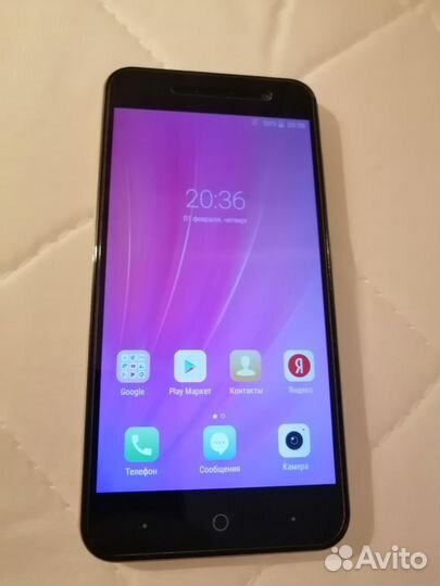 ZTE Blade A520, 2/16 ГБ
