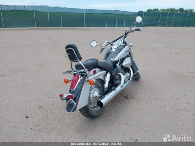 2004 honda VT750 CA