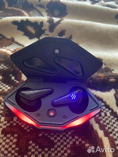 Беспроводные наушники