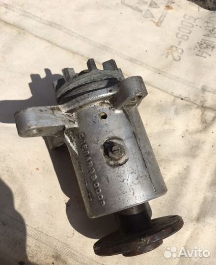 Запчасть на автомобиль ваз