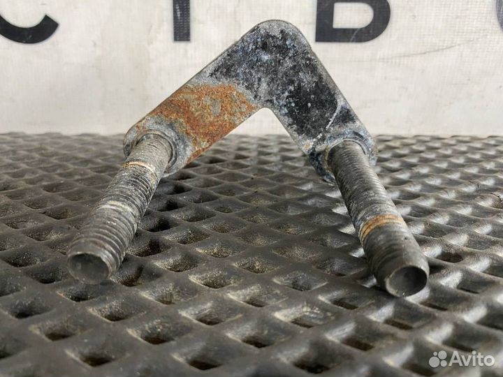 Кронштейн ящика акб Renault T 1 2018 21514379