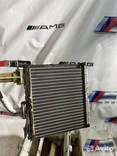 Радиатор печки infiniti qx4