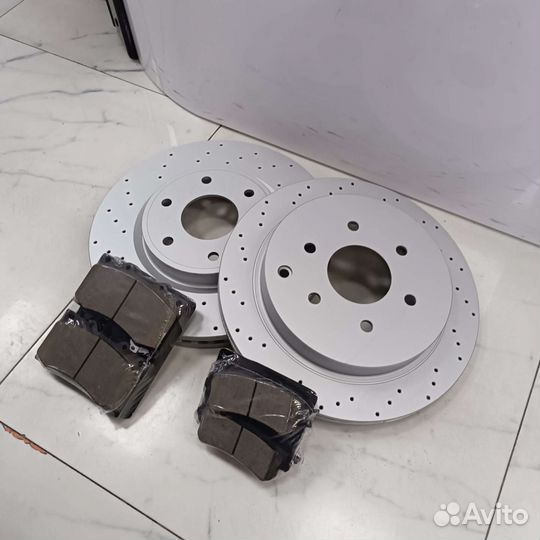 Тормозной комплект Nissan Patrol Y62